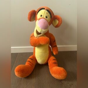 Vintage Disney 20” tigger‎ plush